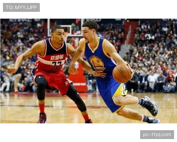 现场通讯:奇才主场为即将搬迁的传闻笼罩,上座率惨淡 现场通讯:奇才主场为即将搬迁的传闻笼罩,上座率惨淡